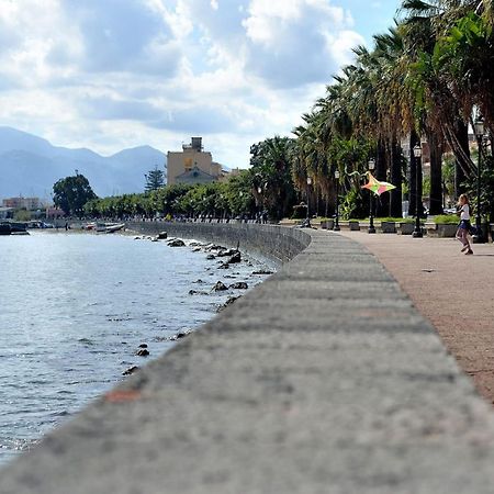 Home Square Milazzo Exterior photo